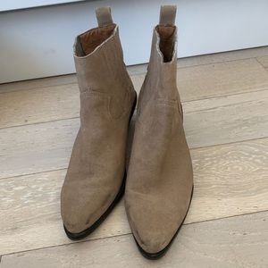 Urban Outfitters Bootie